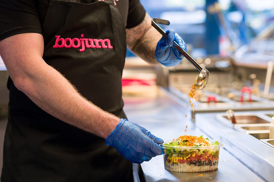 Приготвяне на поръчка в Boojum, илюстративна снимка