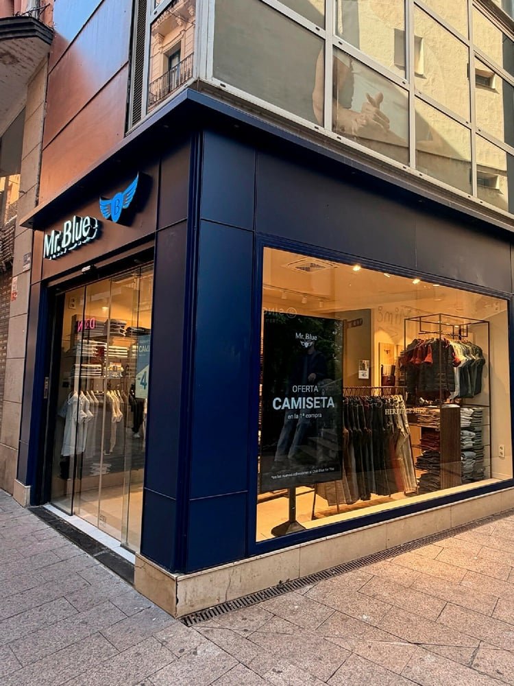 Магазин на Mr. Blue, снимка към новината за разширяване в Каталуния
